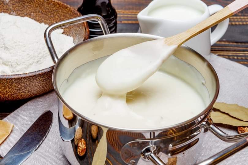 Béchamel for Pastitsio